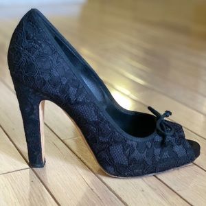 D&G 💯authentic Lace Pumps